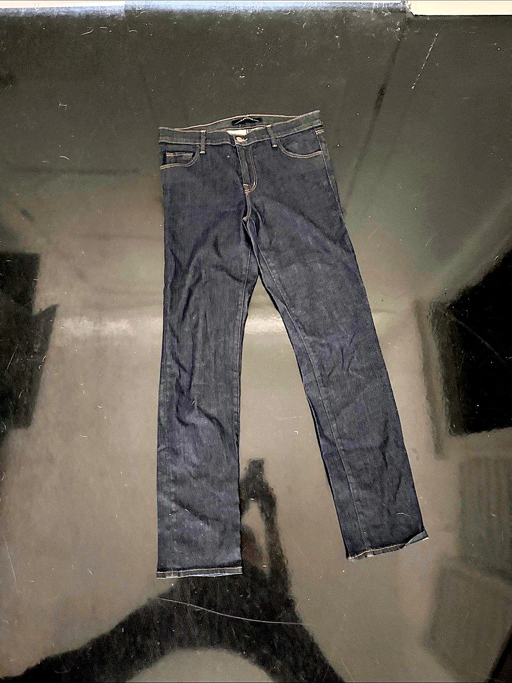 J Brand Straight Jeans in Navy Like New